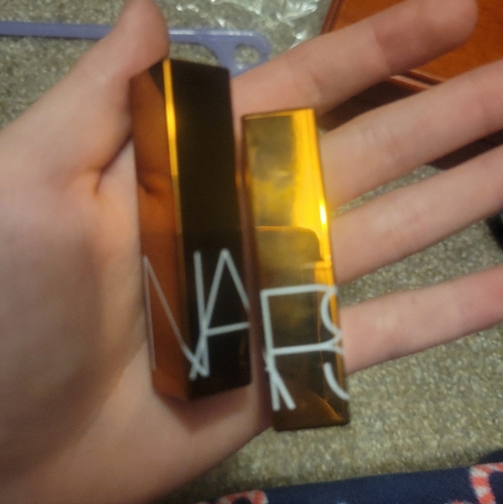 2 travel size nars lip stick never used, i opened them to show the color